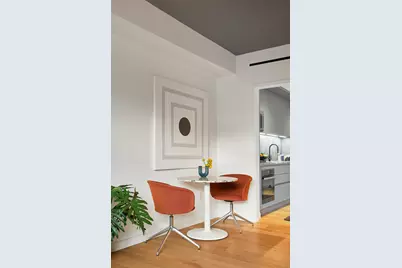 547 W 47th Street #620, New York, NY 10036 - Photo 7