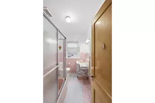2019 Avenue R, Brooklyn, NY 11229 - Photo 11