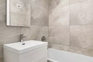 555 Main St, New York City, NY 10044 - Photo 9