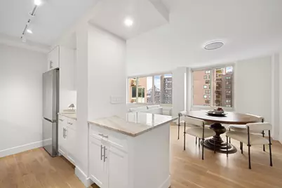 555 Main Street #1308, New York City, NY 10044 - Photo 5