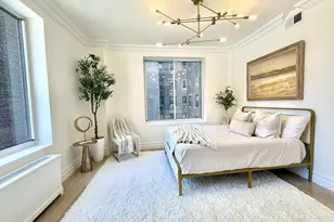 305 W 72nd St, New York City, NY 10023 - Photo 7