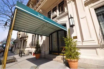 305 W 72nd Street #9-C, New York City, NY 10023 - Photo 11