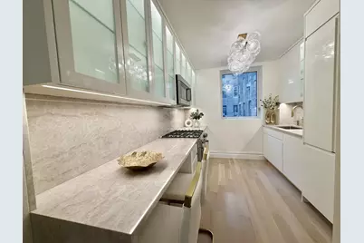 305 W 72nd Street #9-C, New York City, NY 10023 - Photo 5