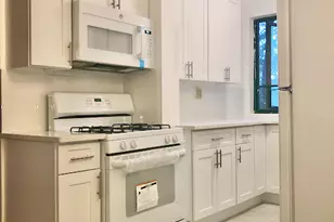 1565 Odell St, New York City, NY 10462 - Photo 1