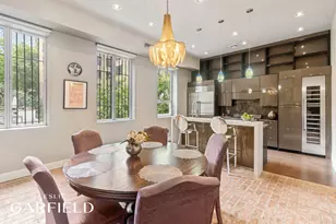 310 E 69th St, New York, NY 10021 - Photo 3