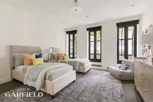310 E 69th St, New York City, NY 10021 - Photo 13