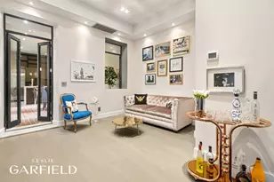 310 E 69th St, New York, NY 10021 - Photo 9