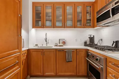 205 E 85th Street #7Q, New York City, NY 10028 - Photo 5