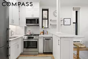 360 W 21st St, New York City, NY 10011 - Photo 3