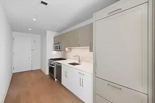 555 10th Ave, New York, NY 10018 - Photo 1