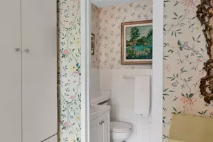 114 E 72nd St, New York City, NY 10021 - Photo 7