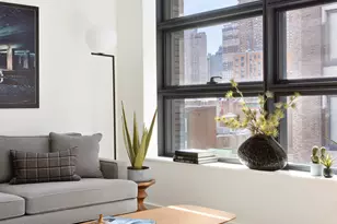 547 W 47th St, New York City, NY 10036 - Photo 5