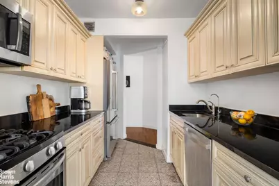 201 W 72nd Street #12A, New York, NY 10023 - Photo 7