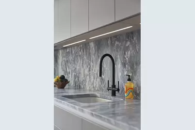 547 W 47th Street #521, New York City, NY 10036 - Photo 5