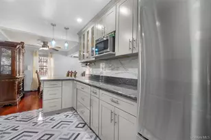 88-11 Sabre St, New York City, NY 11427 - Photo 9