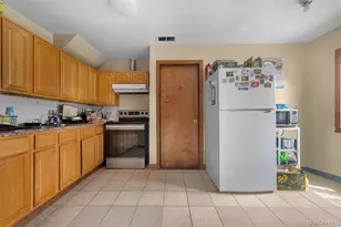 88-11 Sabre St, New York City, NY 11427 - Photo 15