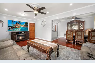88-11 Sabre Street, New York City, NY 11427 - Photo 5