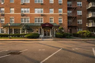84-39 153rd Ave, Howard Beach, NY 11414 - Photo 15