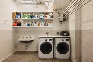 6 W 20th St, New York City, NY 10011 - Photo 19
