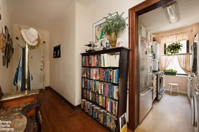 114 Clinton Street #2A, New York City, NY 11201 - Photo 3