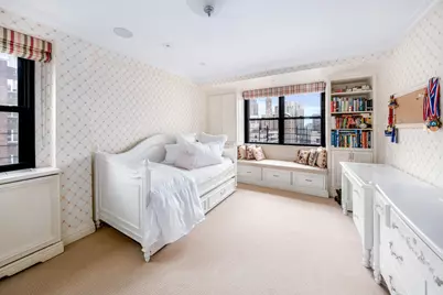 233 E 69th Street #14K, New York City, NY 10021 - Photo 9