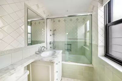 233 E 69th Street #14K, New York City, NY 10021 - Photo 15