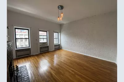 314 W 52nd Street #4, New York City, NY 10019 - Photo 5