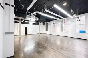 424 Broadway, New York City, NY 10013 - Photo 1