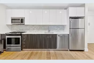 25-21 43rd Avenue #302, New York City, NY 11101 - Photo 3