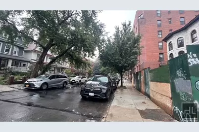 350 E 5th Street #2, Brooklyn, NY 11218 - Photo 19