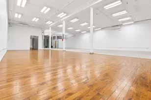 424 Broadway, New York City, NY 10013 - Photo 1