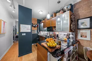 406 W 46th St, New York City, NY 10036 - Photo 9