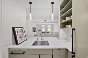 470 W 24th St, New York, NY 10011 - Photo 11