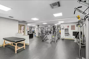 470 W 24th St, New York, NY 10011 - Photo 17