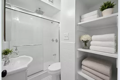411 Clinton Street #5, Brooklyn, NY 11231 - Photo 11