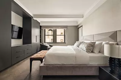 160 Central Park S #3101/3118, New York City, NY 10019 - Photo 11