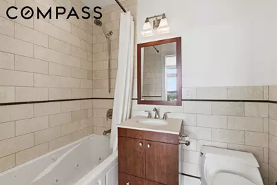 146 Diamond Street, New York City, NY 11222 - Photo 7