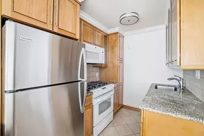 32 Gramercy Park S #10A, New York City, NY 10003 - Photo 7