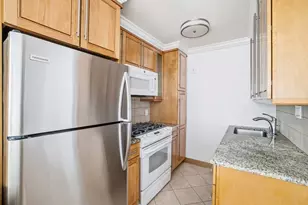 32 Gramercy Pk S, New York City, NY 10003 - Photo 7