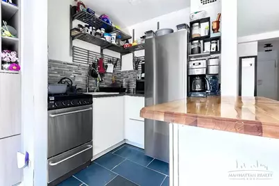 87-70 173rd Street #2F, New York City, NY 11432 - Photo 5
