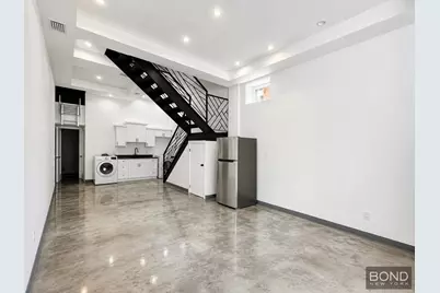 926 E 99th Street, New York City, NY 11236 - Photo 11