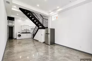 926 E 99th St, New York City, NY 11236 - Photo 11