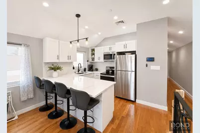 926 E 99th Street, New York City, NY 11236 - Photo 3