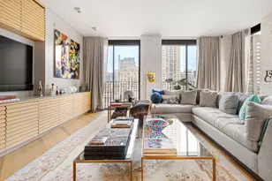 16 W 40th St, New York City, NY 10018 - Photo 1
