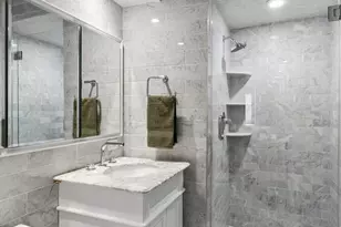 201 E 25th St, New York City, NY 10010 - Photo 5