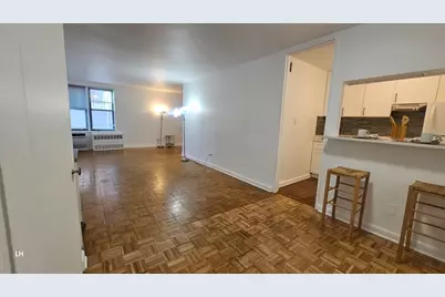 35-20 Leverich Street #225, Jackson Heights, NY 11372 - Photo 7