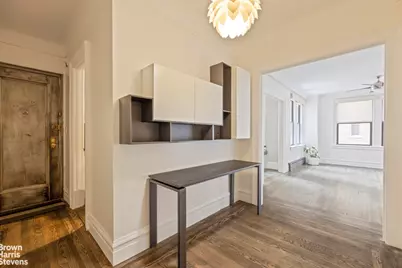 136 E 36th Street #6C, New York, NY 10016 - Photo 5
