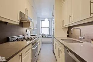 136 E 36th St, New York, NY 10016 - Photo 3