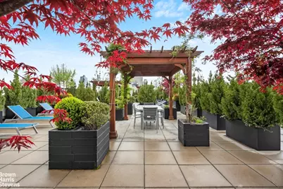 214 N 11th Street #5A, New York City, NY 11211 - Photo 23