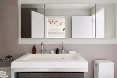 214 N 11th Street #5A, New York City, NY 11211 - Photo 15